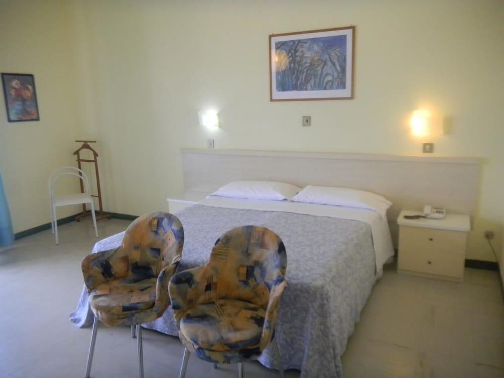 Grand Hotel Excelsior Senigallia Exterior photo