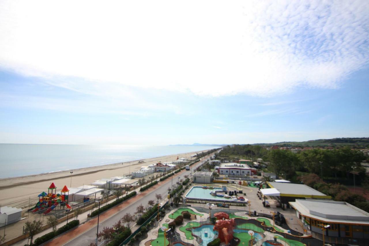 Grand Hotel Excelsior Senigallia Exterior photo